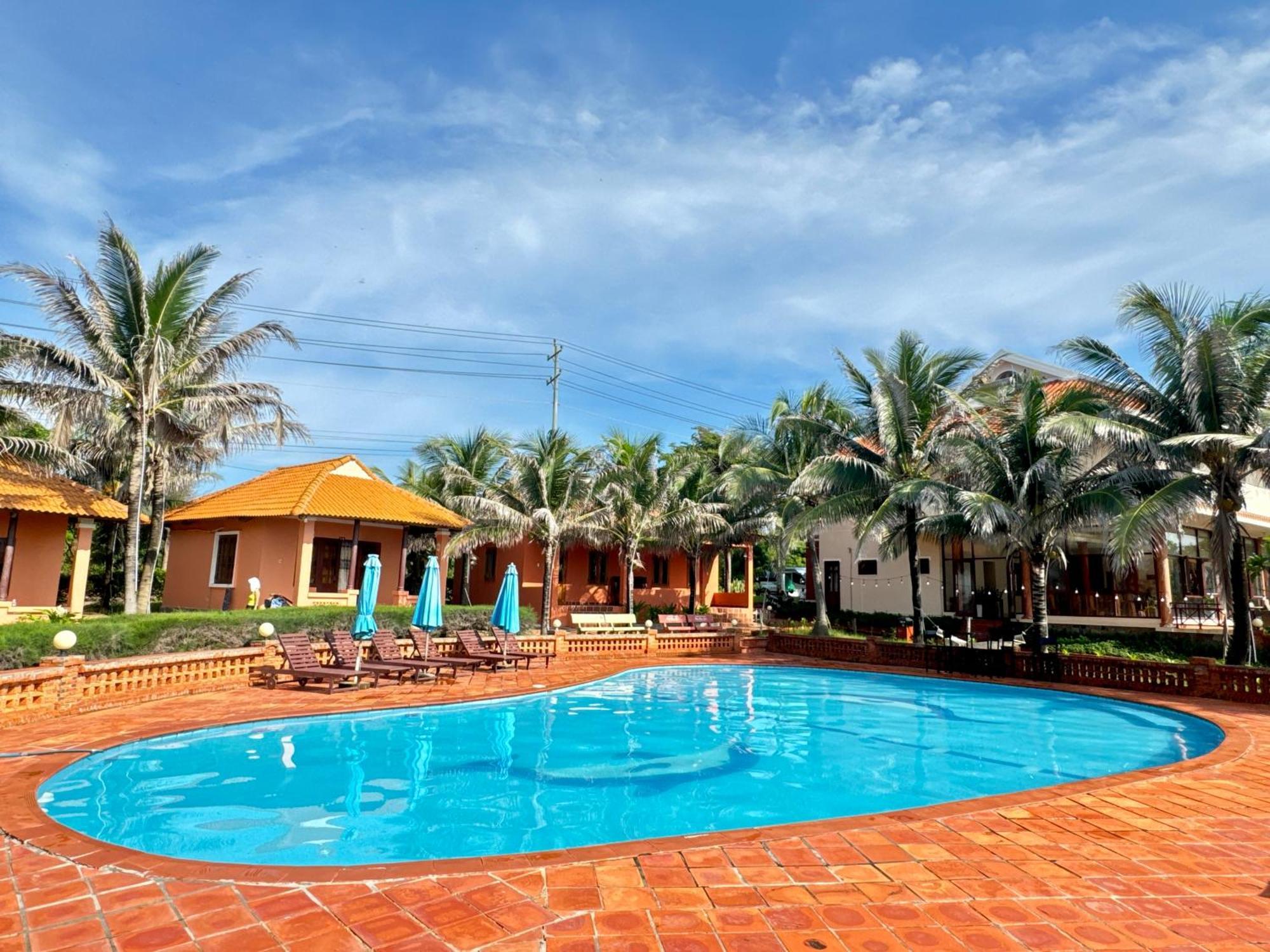 Blue Sailing Resort - Canh Buom Xanh Xom Tram Екстериор снимка