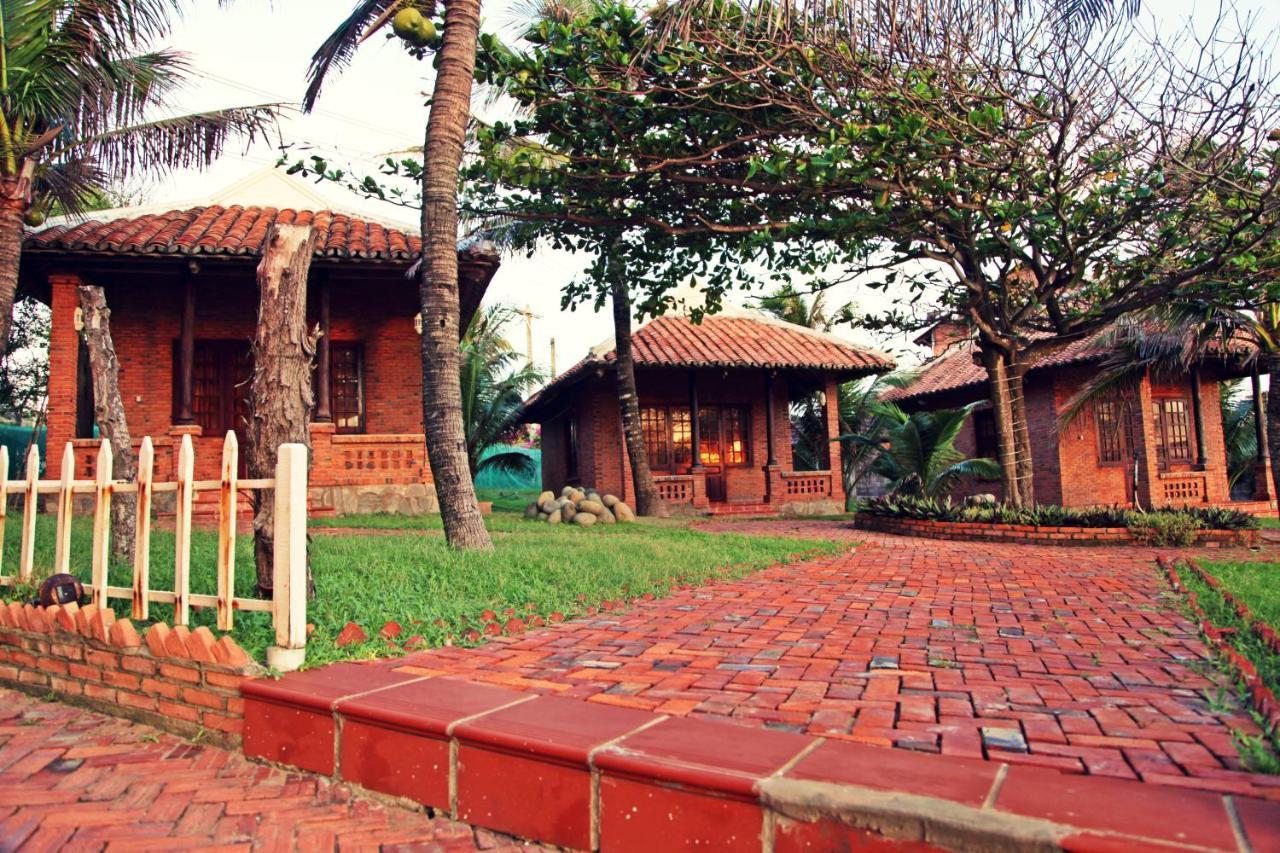 Blue Sailing Resort - Canh Buom Xanh Xom Tram Екстериор снимка